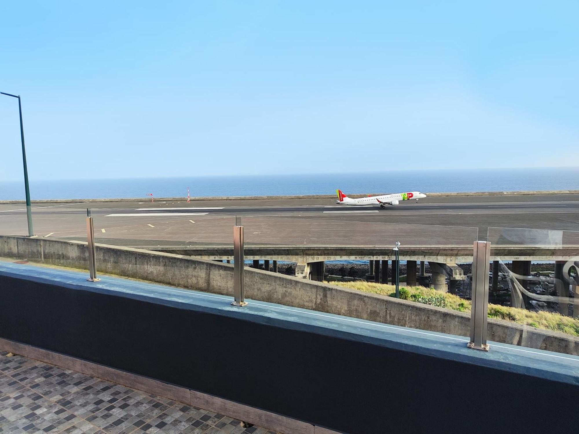 Вілла Gateone Al Airport View House Машіку Екстер'єр фото